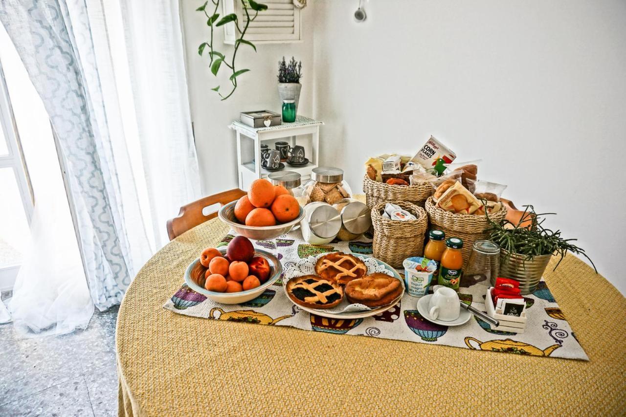 La Casa Dei Sognatori Bed & Breakfast Anzio Luaran gambar
