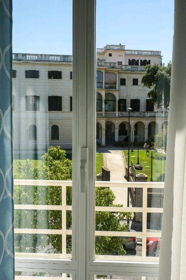La Casa Dei Sognatori Bed & Breakfast Anzio Luaran gambar